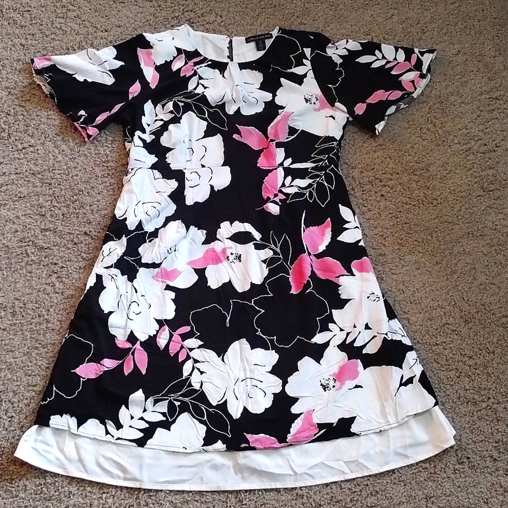 Black floral dress by A Pea In The Pod